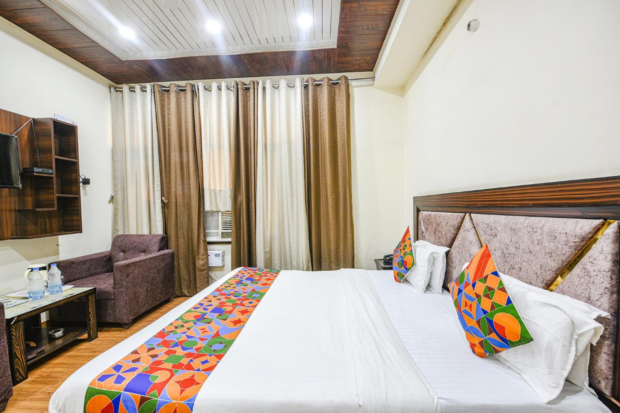Fabhotel Royal Inn Chandīgarh Exteriér fotografie